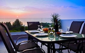 Sophia'S Seaview Luxury Villas
